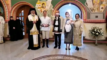 Strănepoata Regelui Mihai a fost botezată în Catedrala de la Curtea de Argeș. Imagini emoționante de la fericitul eveniment! FOTO & VIDEO