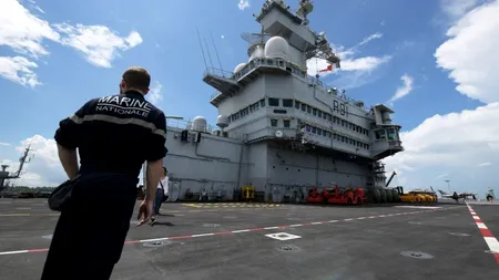 CORONAVIRUS. Franța confirmă 50 de cazuri de COVID-19 la bordul navei-amiral Charles de Gaulle