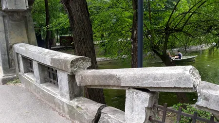 Parcul Cișmigiu, mândria Bucureștiului, amenajat în stilul grădinilor englezești de un peisagist adus de la Viena, a ajuns o ruină. ”Niciodată nu a fost mai rău ca acum” | REPORTAJ FOTO-VIDEO