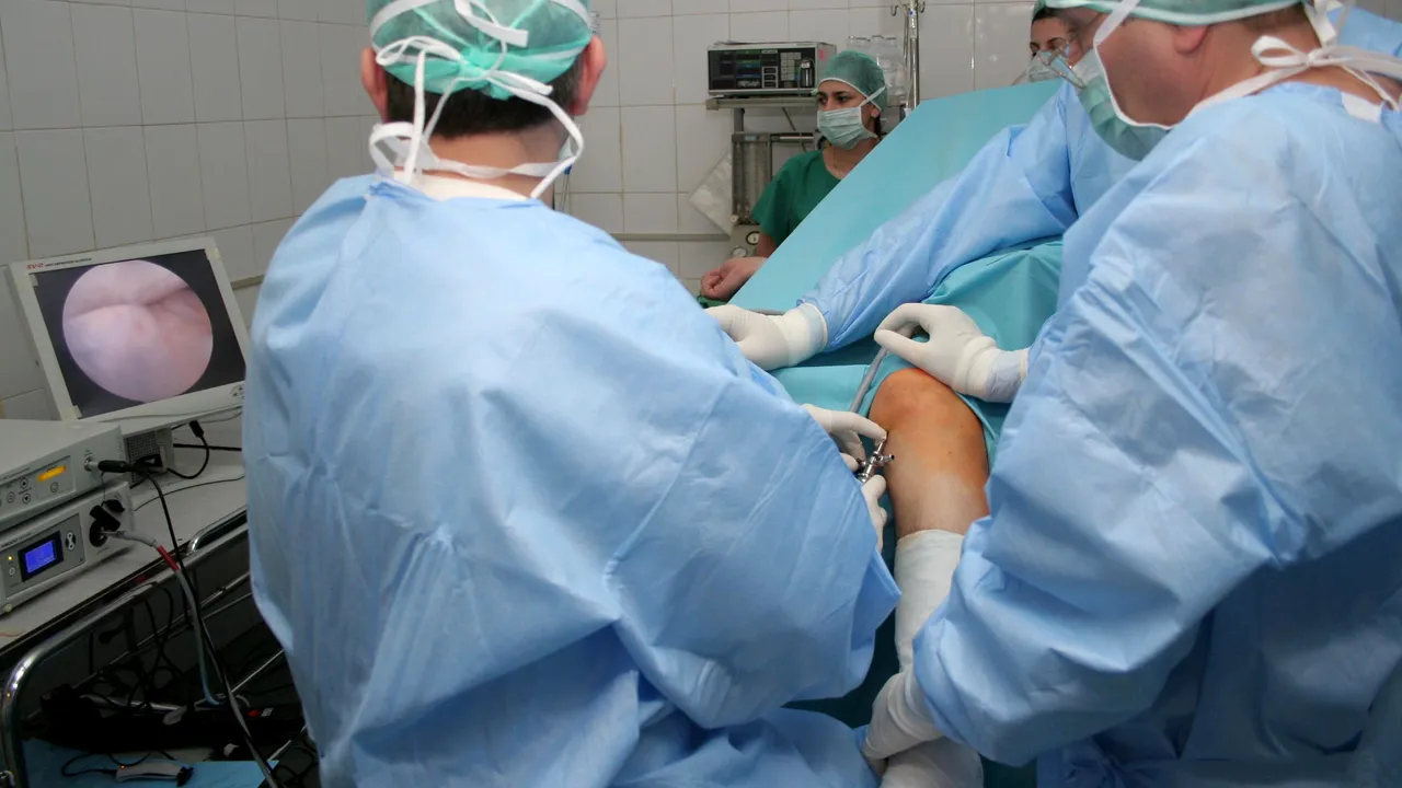 Pecheziții la Spitalul Județean și de Pediatrie Brașov. Sunt vizați medici și cadre universitare