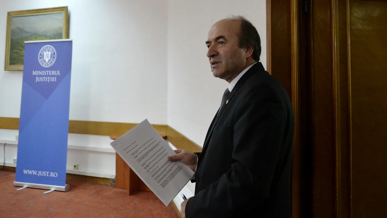 Noile legi ale Justiției, aproape gata. Toader: Rămânerea Inspecției Judiciare la CSM, cel mai puțin probabilă
