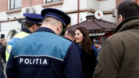 EXCLUSIV | Polițiștii au descins la întâlnirea candidaților PLUS cu locuitorii sectorului 4. Care au fost acuzațiile și ce a urmat