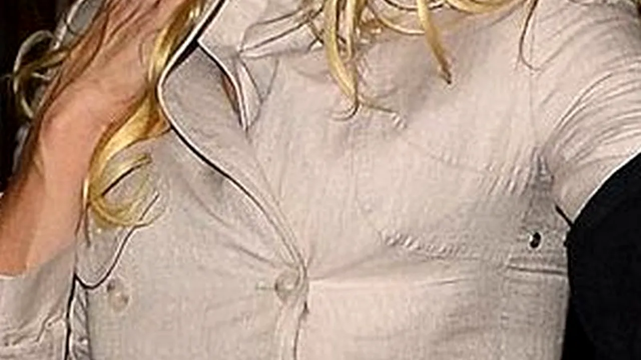 Cum a ajuns să arate o vedetă plătită cu peste 1.200 de euro pe secundă