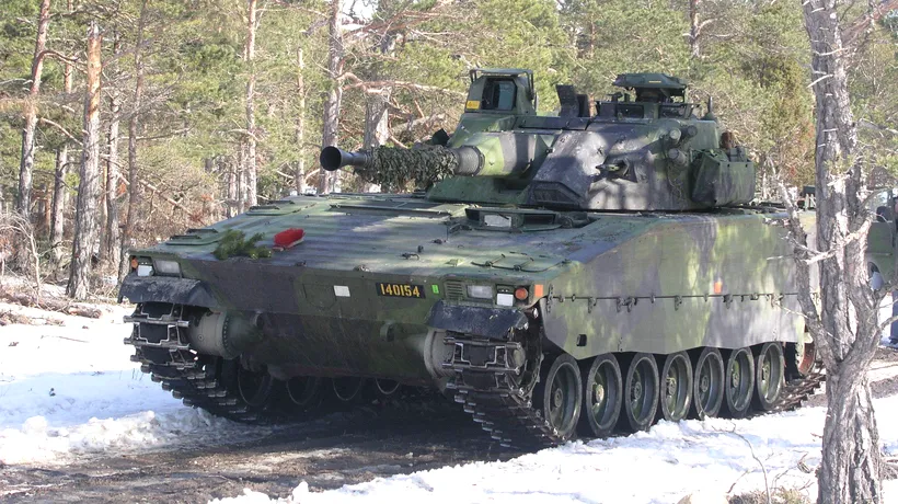 Estonia cumpără zeci de tancuri din Olanda