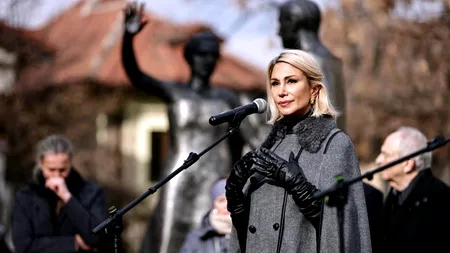 Raluca Turcan, la MOARTEA lui Alex Ştefănescu: Cultura română a pierdut un om de excepţie, unul dintre cei mai de seamă critici literari