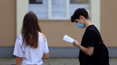 VIDEO | Un tânăr s-a ales cu dosar penal, după ce a postat subiectele de la BAC pe internet