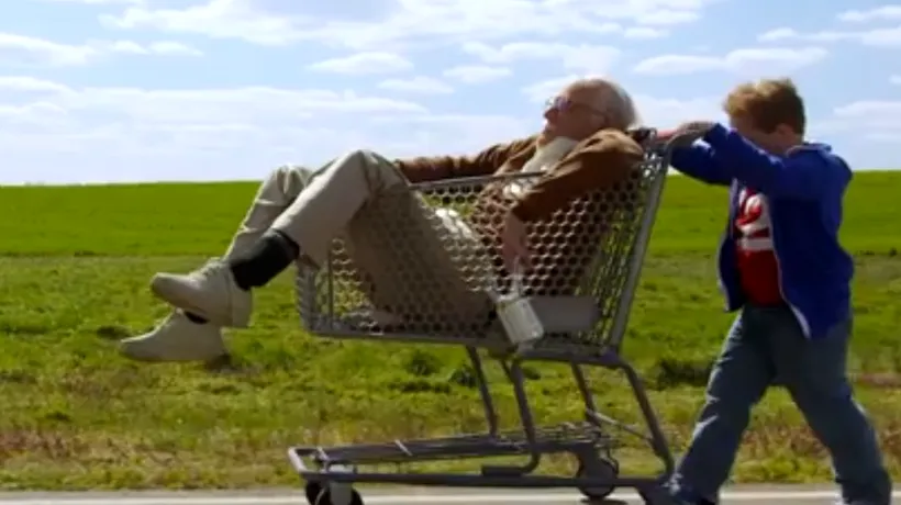 Filmul Jackass Presents: Bad Grandpa, lider în box office-ul nord-american - TRAILER
