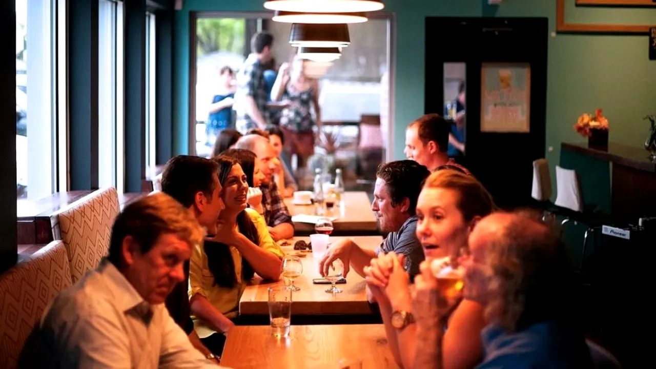 Patronii de restaurante, dispuși să încalce regulile ca să-și salveze afacerile! Câte persoane pot participa la un eveniment (EXCLUSIV)