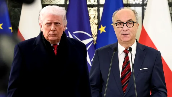 Criză diplomatică între Washington și Varșovia. Ambasadorul SUA rupe legăturile cu liderul parlamentului polonez, după criticile la adresa lui Trump