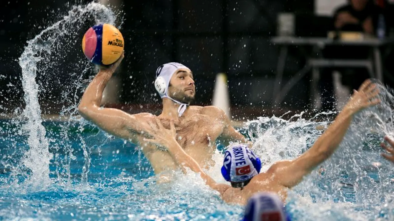 Echipa de polo a României s-a calificat la turneul final al Campionatului European din 2014