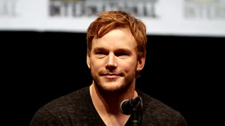 Cum s-a prezentat pe scenă actorul Chris Pratt, recompensat de Universitatea Harvard cu titlul de 