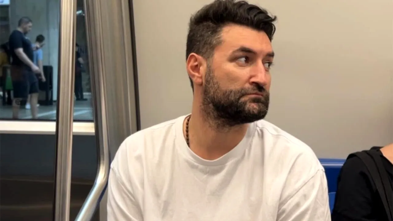 Am făcut calculul. Ce avere are SMILEY, de fapt. Multe dintre firmele starului Pro TV riscă să intre în insolvență