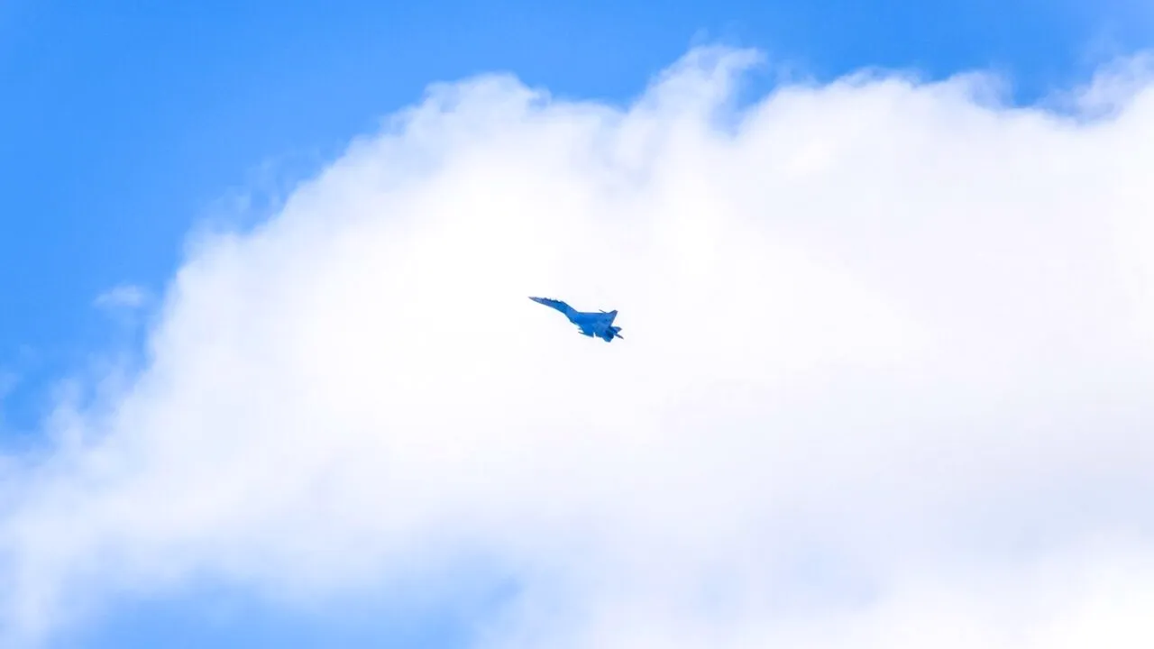 Incidente deasupra MĂRII NEGRE: Rusia anunță escortarea unor avioane militare NATO