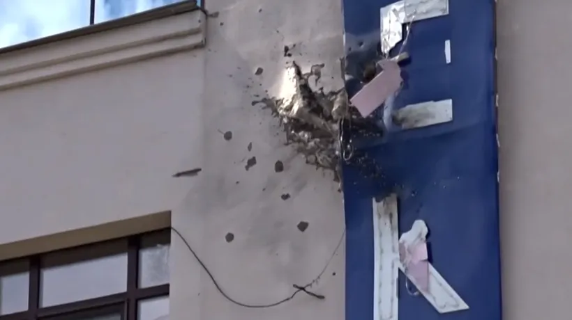 Atac cu un lansator de rachete la sediul unei televiziuni din Ucraina. Care este motivul - VIDEO 