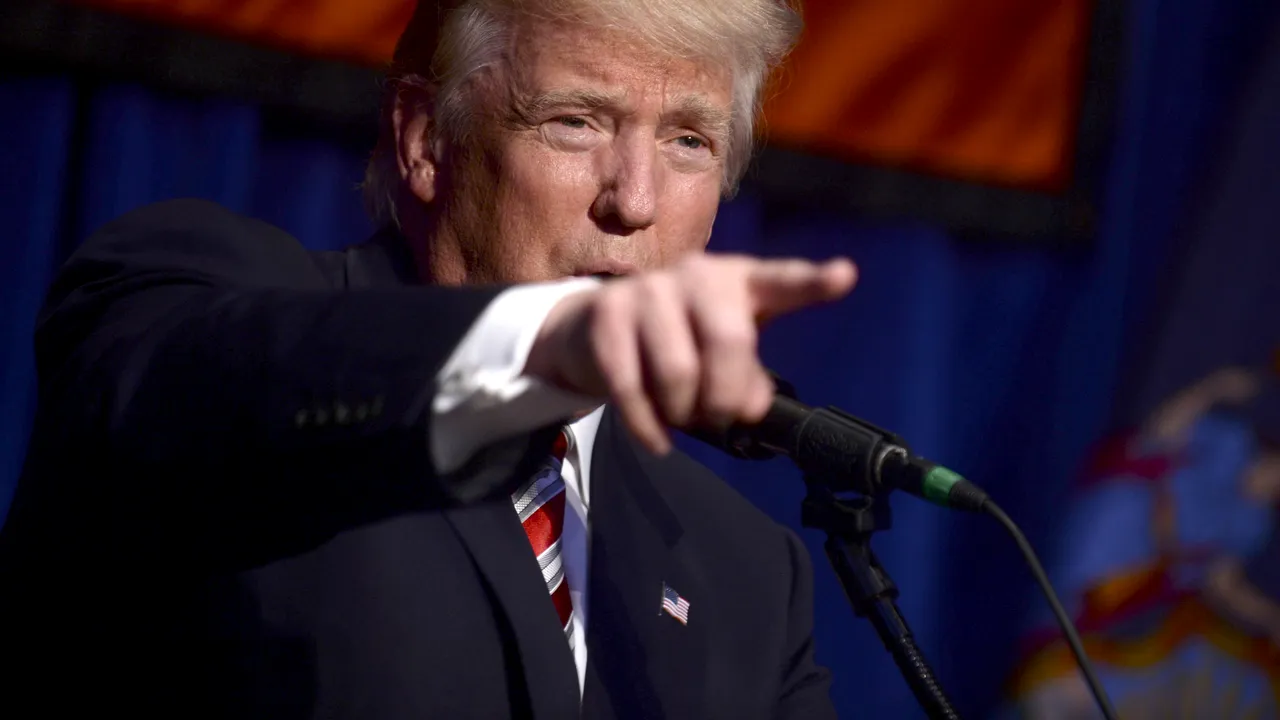 Trump, un nou mesaj anti-refugiați, cu doar o zi înaintea alegerilor