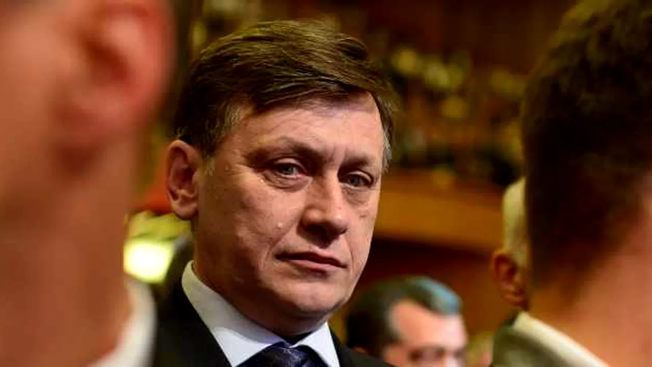 Antonescu îi răspunde lui Ponta: 