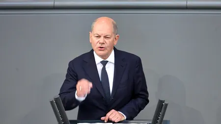 SCHOLZ a oferit clarificări, în Bundestag, despre negocierile pe tema bugetului /Opoziția acuză Guvernul că a generat instabilitate