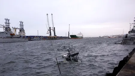 Vânt puternic pe litoral: Porturile constănțene au fost închise