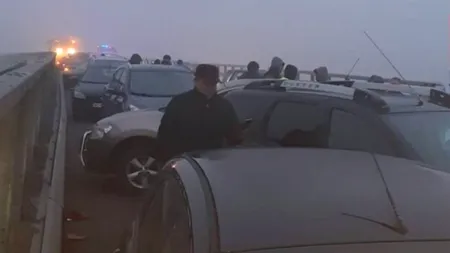 FOTO | Carambol cu 20 de mașini în județul Mureș