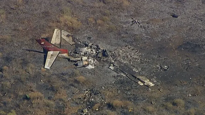 VIDEO: Șase oameni au murit pe loc, după ce avionul de mici dimensiuni în care se aflau s-a prăbușit, în apropiere de Los Angeles