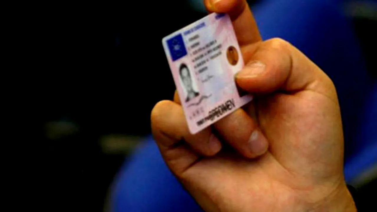 Codul rutier s-ar putea schimba! Din ce motiv ar putea rămâne șoferii fără permis