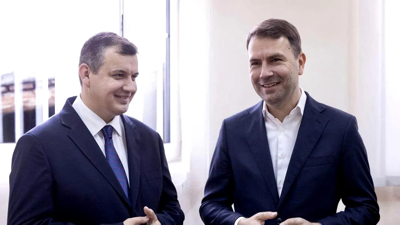 Disperare în tabăra lui Drulă. Cu câteva zile înainte de vot, președintele și toți oamenii din jurul său luptă pentru candidatul USR. Tomac, consilier onorific, îi dedică o „odă”