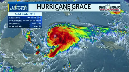 Uraganul Grace se îndreaptă spre coastele Mexicului