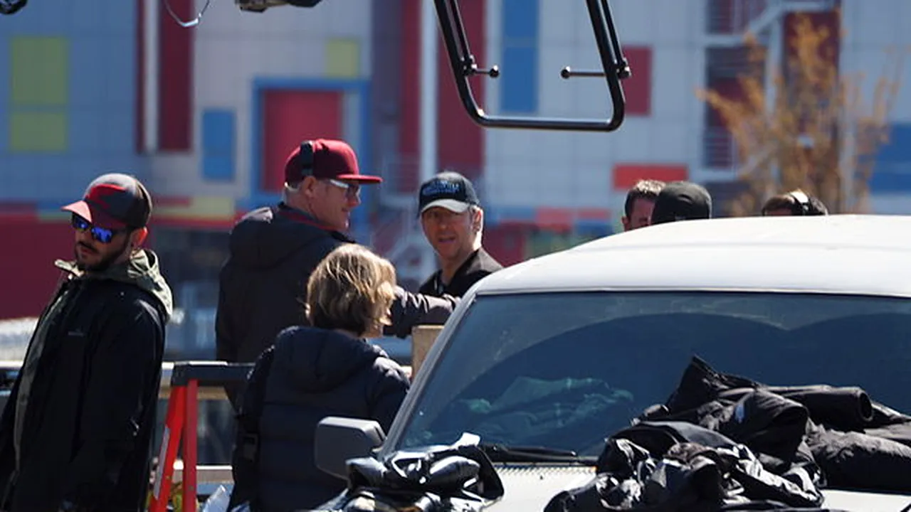 Tragedie pe platourile unde se filmează continuarea unei celebre pelicule. O femeie-cascador a murit într-un accident de motocicletă