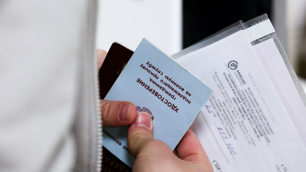 Autoritățile regionale din Rusia sporesc masiv BONUSURILE oferite la înrolare, pentru a atrage recruți care să lupte în Ucraina