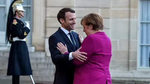 Angela Merkel anunță reformarea UE. Comisia Europeană și Macron o felicită pentru plan