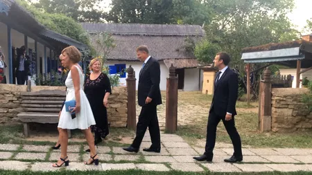 Macron, impresionat de Muzeul Satului: 