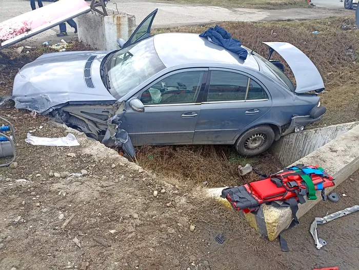 Olt: Un tânăr a murit, într-un accident provocat de un șofer de 74 de ani / Sursa foto: martor via Adevărul