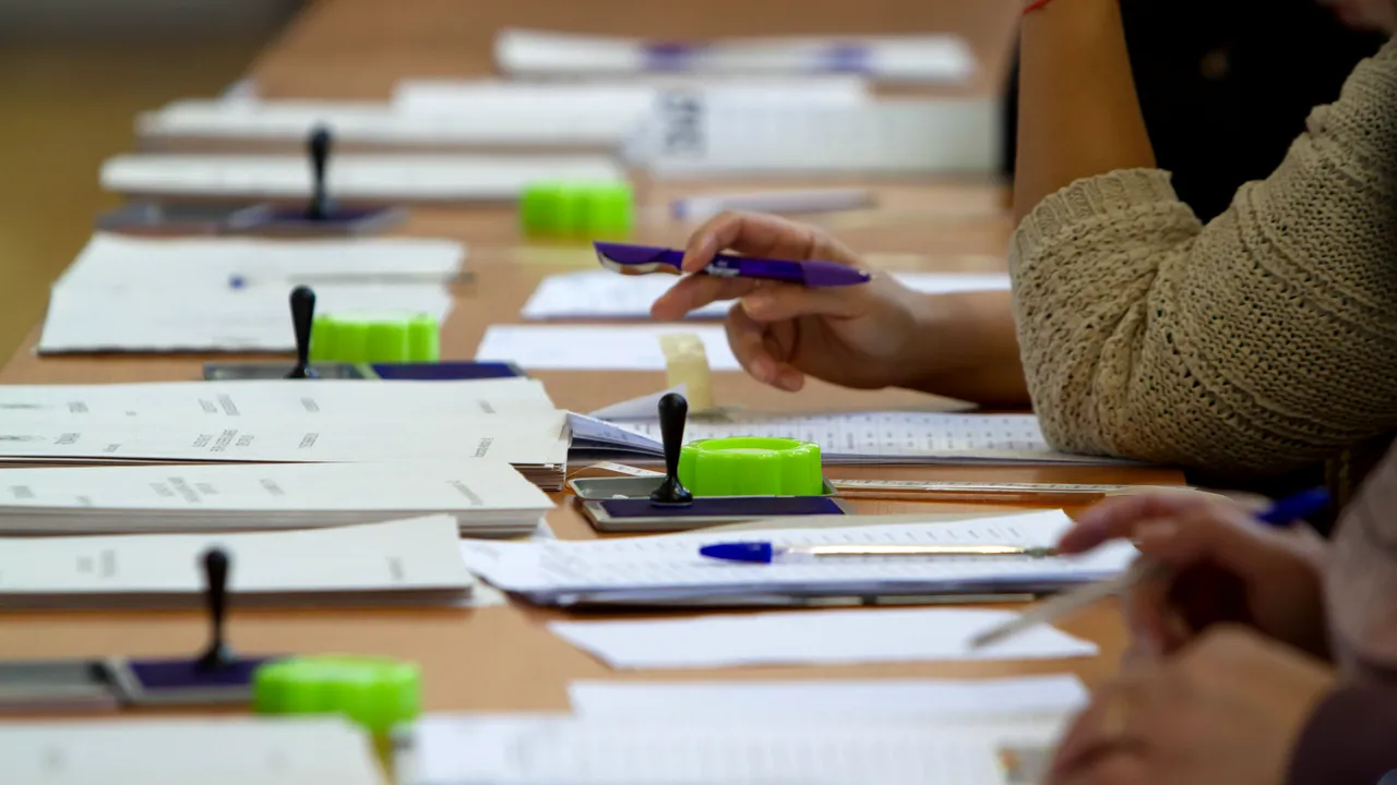 Membru al unui birou electoral din Tulcea, confirmat cu COVID-19. Ce au decis autoritățile