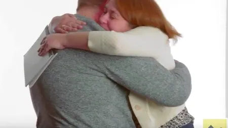 Cum ți-a schimbat viața un profesor? Momentul în care participanții la un interviu au izbucnit în lacrimi