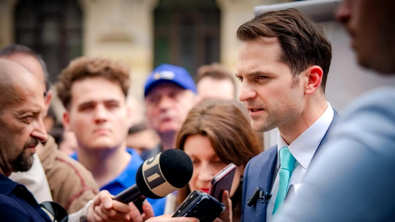 Liberalul Sebastian BURDUJA: Peste 24.000 de PROCESE deschise pe mandatul lui Nicușor DAN
