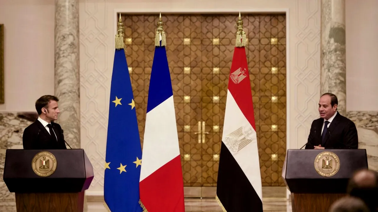 Macron avertizează Israelul că o invazie în Fâșia Gaza ar fi ”o eroare” /Biden îndeamnă armata israeliană să evite atacurile asupra civililor