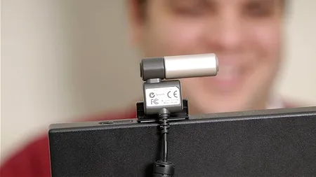 Speriați de Big Brother și de hackeri, unul din cinci utilizatori de computer fac acest lucru de teamă să nu fie spionați