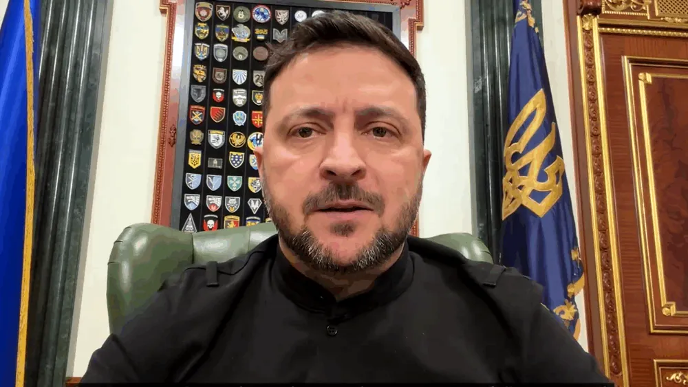 Zelenski a avut o discuție telefonică cu emisarii lui Donald Trump, Witkoff și Kushner, despre negocierile de pace. Se așteaptă răspunsul Rusiei