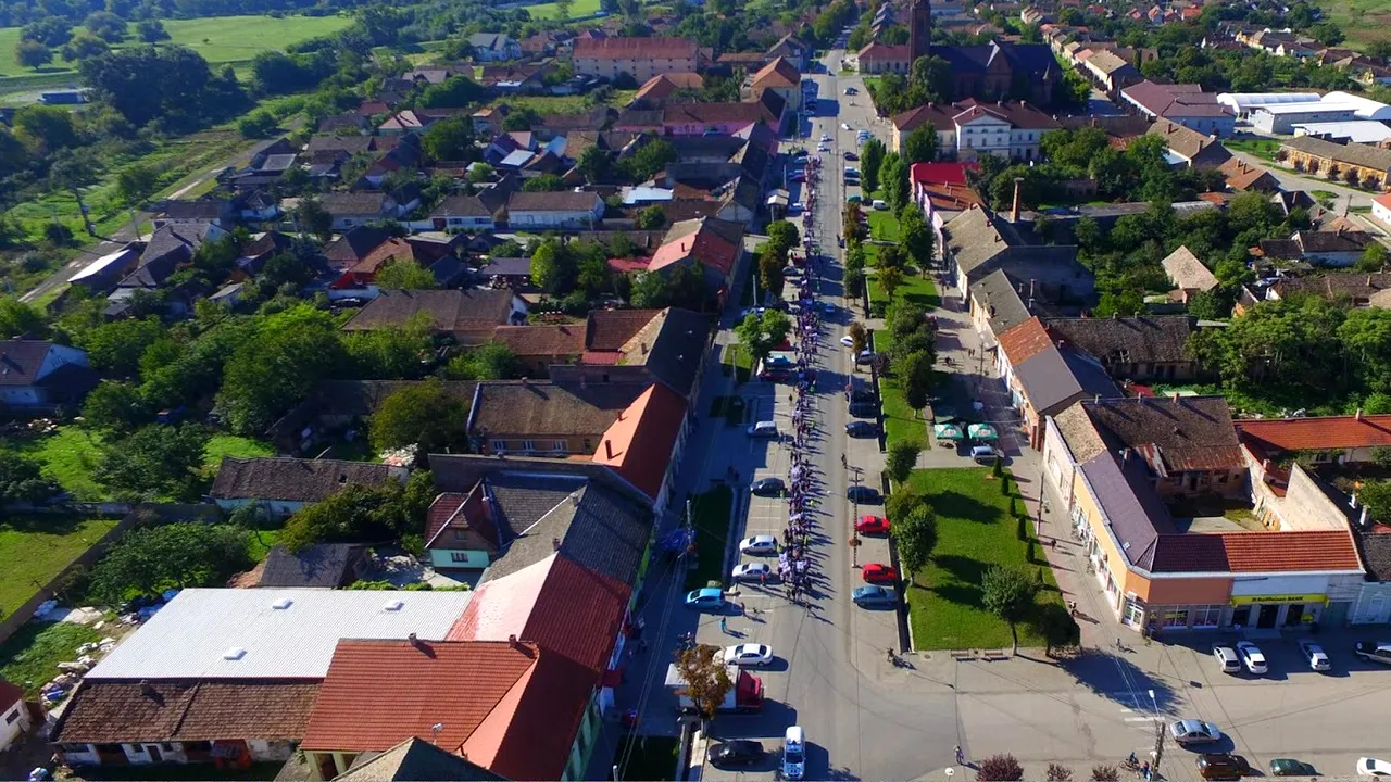 Ce spune primarul unui oraș care a renunțat 6 luni la telefon și Facebook: 