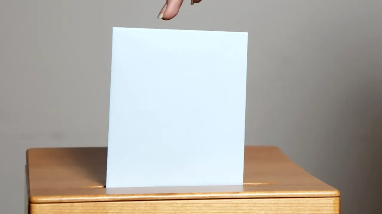 Și-a tăiat degetul de supărare că a votat cu partidul greșit. Cum s-a autopedepsit un bărbat bulversat VIDEO