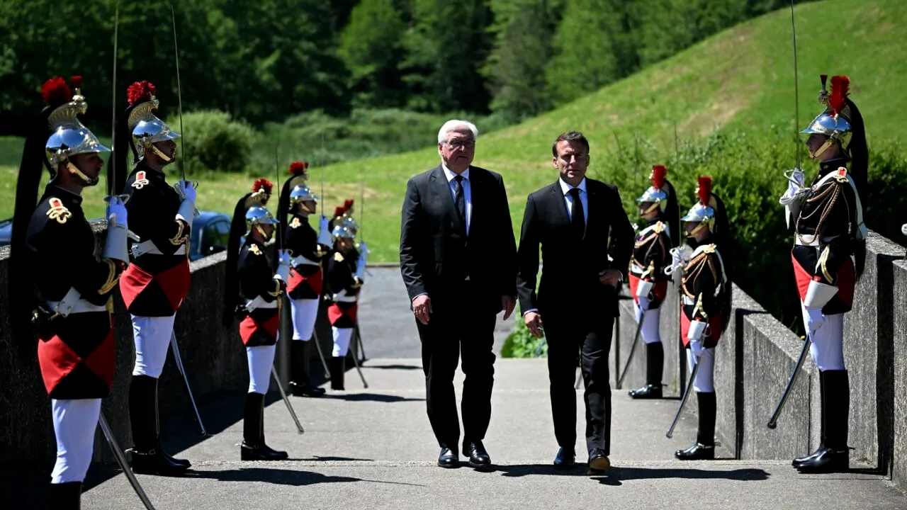 Süddeutsche Zeitung: Macron și-a pierdut cumpătul /Convocarea alegerilor generează RISCURI, Franța și Germania ar trebui să evite logica populismului