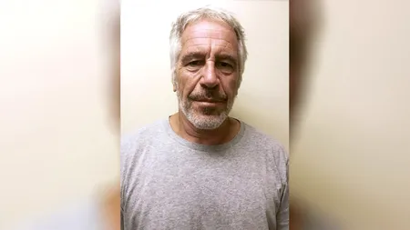 Trump a semnat legea prin care cere publicarea întregului dosarul Epstein, ca să înfunde Partidul Democrat în scandal. Procurorul general al SUA anchetează finanțările lui Epstein