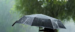 Meteorologii au emis COD GALBEN de vreme rea! Ploi torențiale, grindină, descărcări electrice în peste jumătate de țară