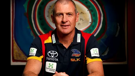 Antrenorul unei echipe de fotbal australian a fost înjunghiat mortal de fiul său