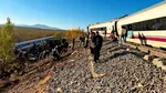 Accident feroviar în Spania. Două trenuri s-au ciocnit în apropierea stației Urda din Toledo. Două vagoane s-au desprins și au căzut de pe șine. Câți pasageri au fost răniți
