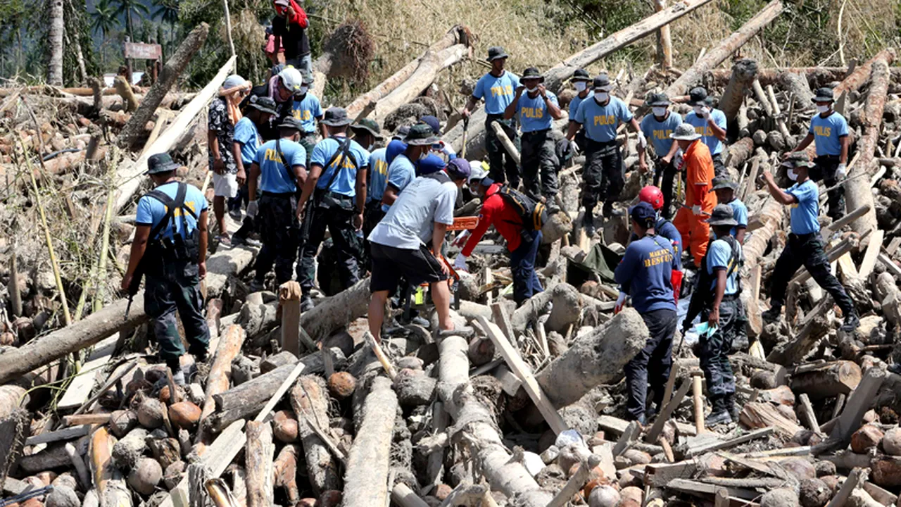 Taifunul Bopha lovește pentru a doua oară Filipinele și lasă în urmă 700 de morți