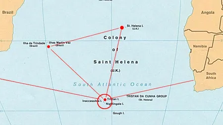 Cea mai izolată insulă din lume - GALERIE FOTO