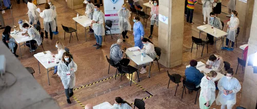 A fost depășit targetul propus de autorități pentru numărul de persoane vaccinate la Maratonul din București. Sunt peste 10.000 de imunizări, la Sala Palatului și Biblioteca Națională / A fost suplimentat lotul de doze