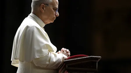 Papa Leon al XIV-lea reîncepe războiul Vaticanului împotriva presupuselor „miracole”: Iisus n-a apărut pe un deal din Franța
