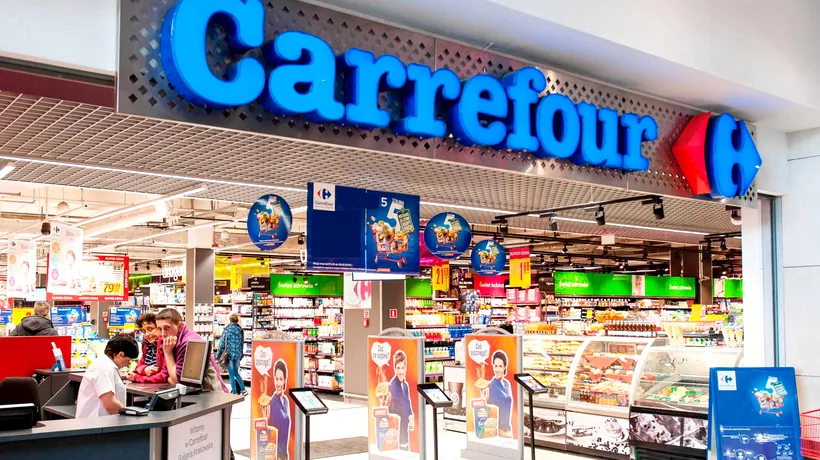 Nu e nicio glumă! Ce salariu avea un casier Carrefour România înainte de a fi instalate casele self-pay
